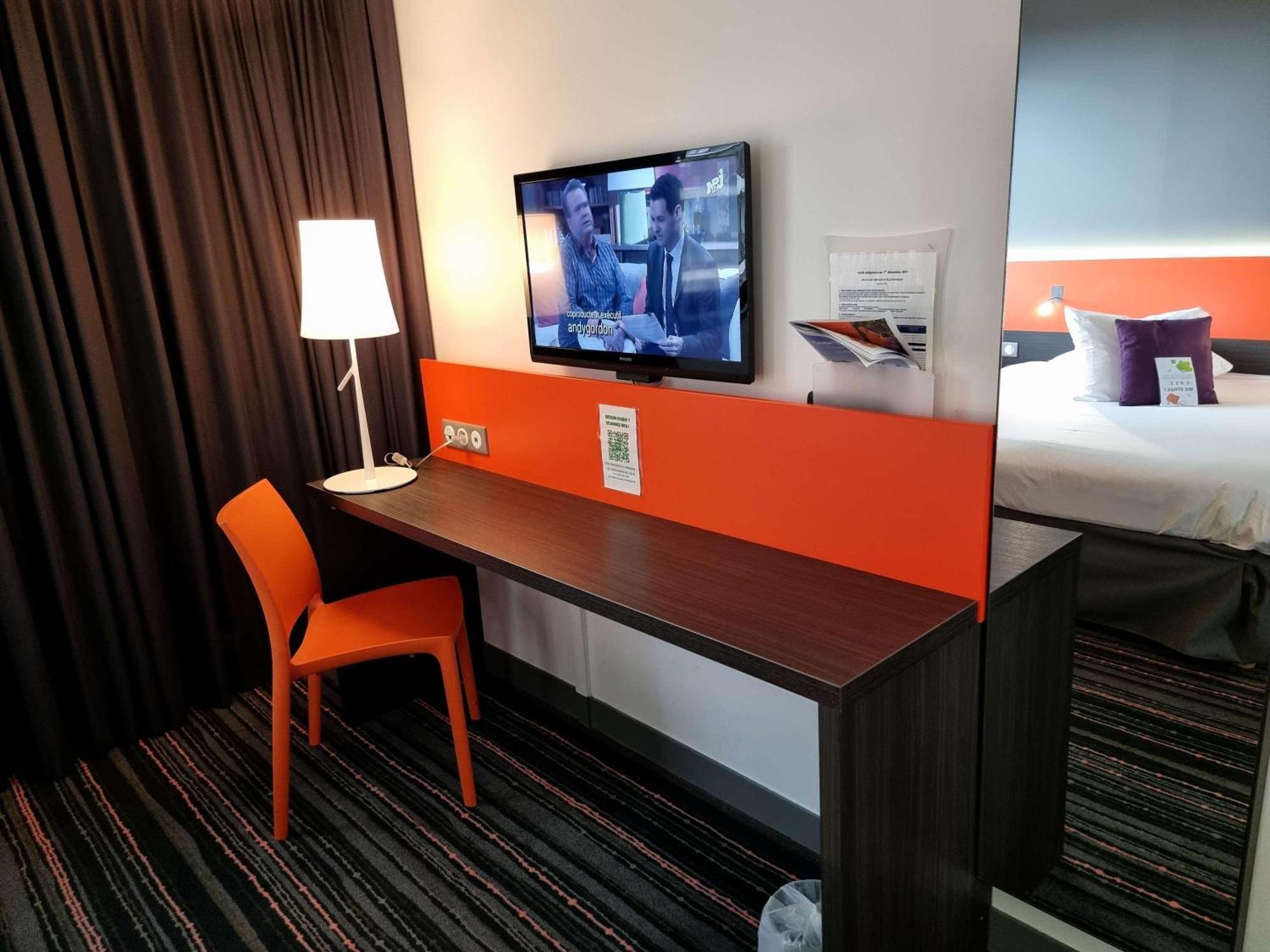 Hotel ibis Styles Caen centre gare Extérieur photo